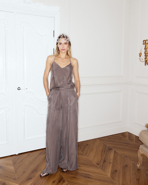 Топ на тонких бретелях, из купро и вискозы, серый