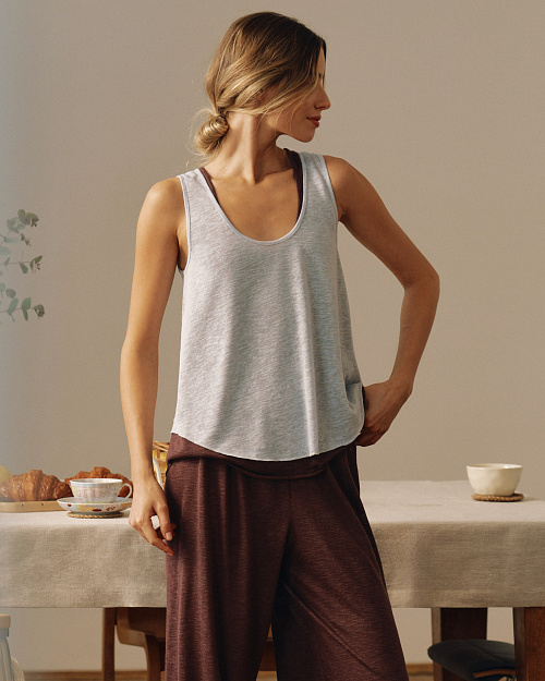 Свободная майка с вырезом, светло-голубой