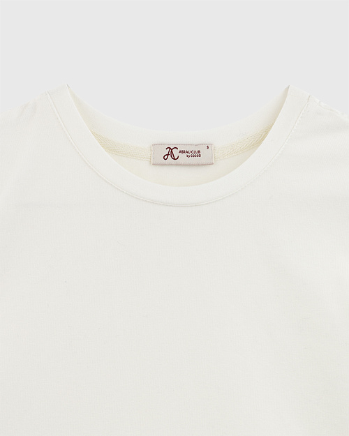 Футболка полуприталенного кроя, молочный