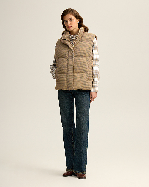 Стеганый жилет с натуральным наполнителем из пуха и пера, бежевый