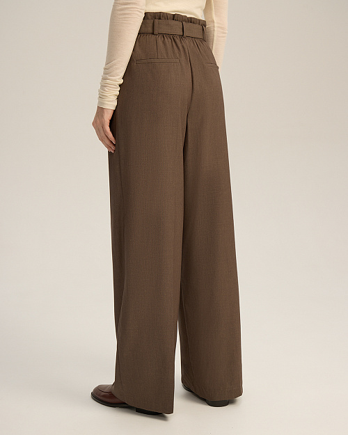 Брюки с защипами, с поясом, коричневый