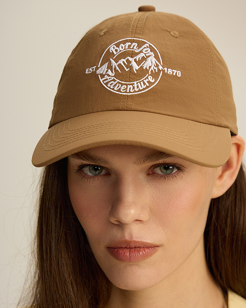 Бейсболка из нейлона, коричневый