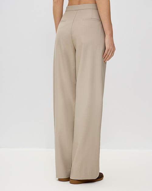 Брюки прямого кроя, бежевый