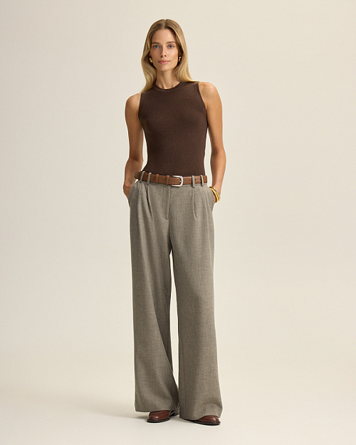 Классические брюки с защипами, серый