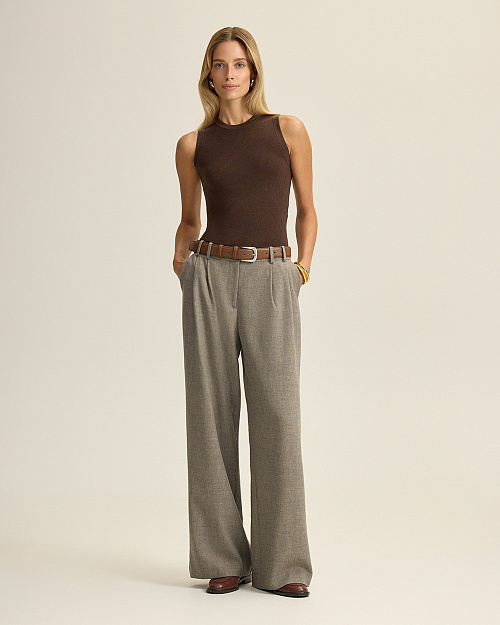 Классические брюки с защипами, серый