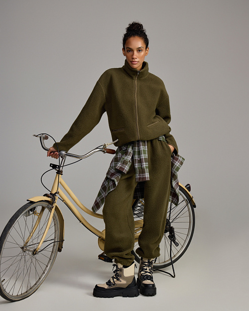 Толстовка Unisex на молнии, из флиса шерпа с меховым эффектом, хаки